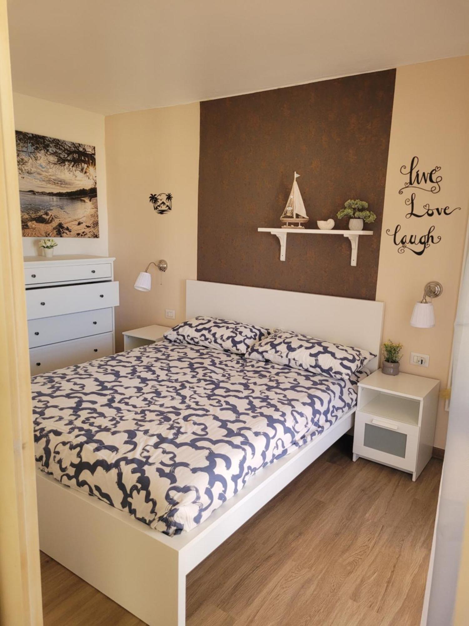 Surf House Mirice Apartamento Vignola Mare Exterior foto