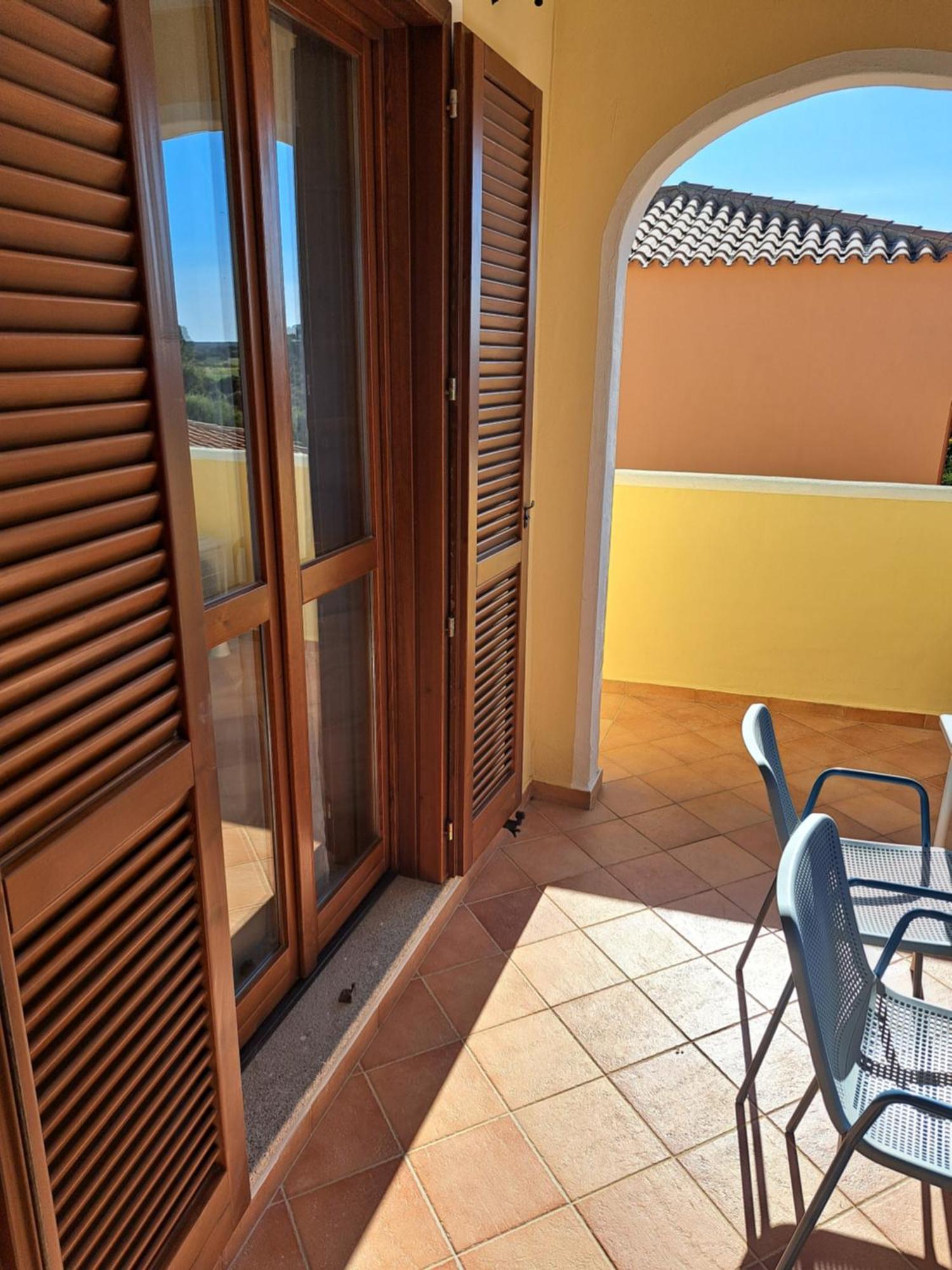 Surf House Mirice Apartamento Vignola Mare Exterior foto